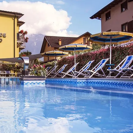 Residence Domaso 3* 도마소