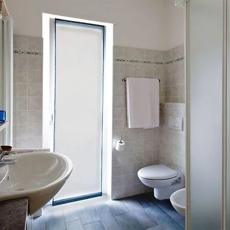 Aparthotel Residence Domaso 3*