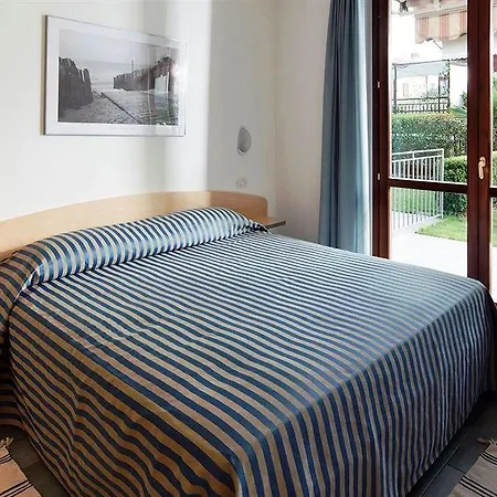 Aparthotel Residence Domaso 3*