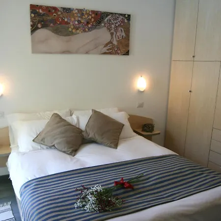 Residence Domaso דומאסו