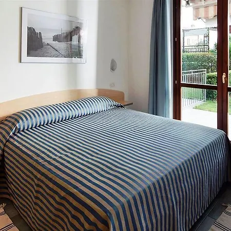 מלון דירות Residence Domaso 3*