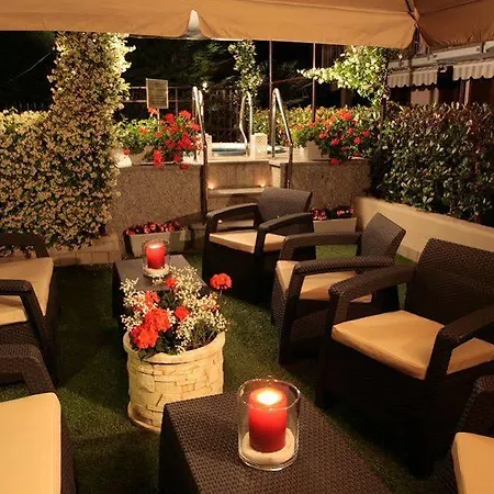 מלון דירות Residence Domaso 3*