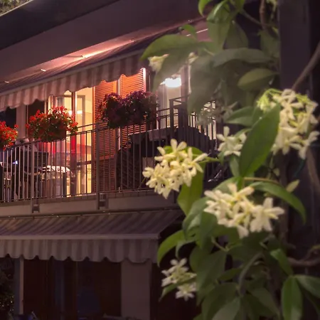 Residence Domaso דומאסו